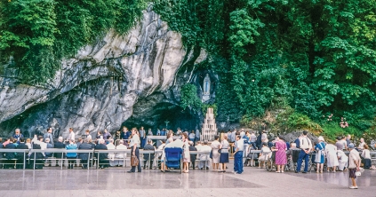 Lourdes a távolban és a családunk életében 2.